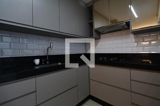 Cozinha de apartamento à venda com 2 quartos, 52m² em Vila América, Santo André