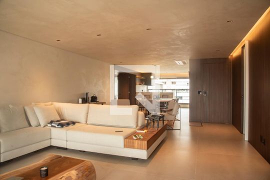 Sala de apartamento à venda com 3 quartos, 163m² em Vila Mariana, São Paulo