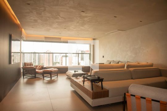 Apartamento à venda com 3 quartos, 163m² em Vila Mariana, São Paulo