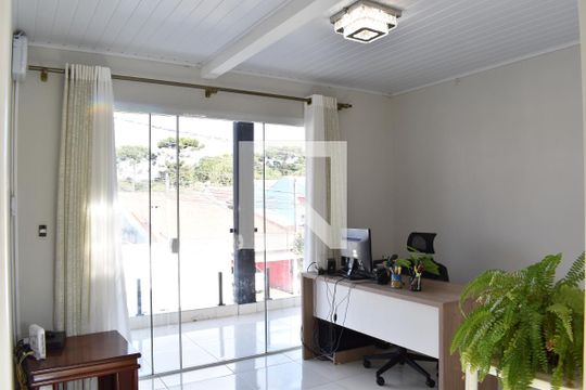 Escritório de casa à venda com 3 quartos, 160m² em Ganchinho, Curitiba