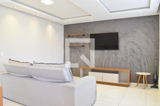 Casa à venda com 3 quartos, 160m² em Ganchinho, Curitiba