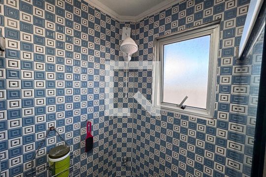 Banheiro de apartamento à venda com 2 quartos, 48m² em Campina, São Leopoldo