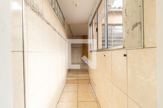 Coredor de casa à venda com 2 quartos, 140m² em Sacoma, São Paulo