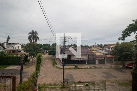 Vista de casa à venda com 3 quartos, 136m² em Guarujá, Porto Alegre