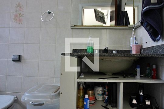 Suíte Banheiro de casa à venda com 3 quartos, 210m² em Nova Petrópolis, São Bernardo do Campo