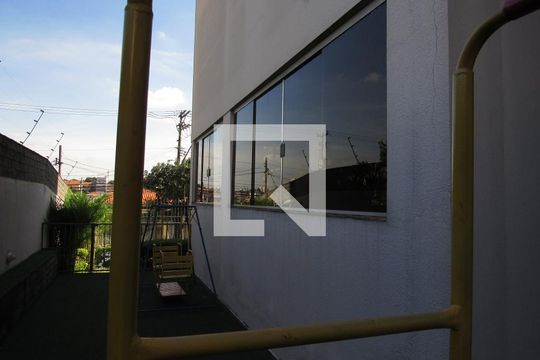 Área comum de apartamento para alugar com 3 quartos, 80m² em Vila Osasco, Osasco