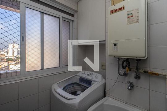 Área de Serviço de apartamento para alugar com 3 quartos, 134m² em Vila Gumercindo, São Paulo