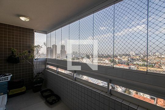 Varanda  de apartamento para alugar com 3 quartos, 134m² em Vila Gumercindo, São Paulo
