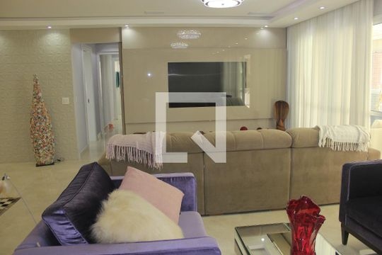 Sala de apartamento à venda com 3 quartos, 198m² em Jardim Santa Mena, Guarulhos