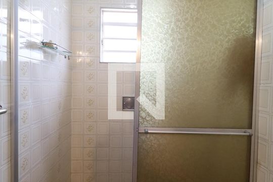 Banheiro de casa à venda com 2 quartos, 92m² em Parque Edu Chaves, São Paulo