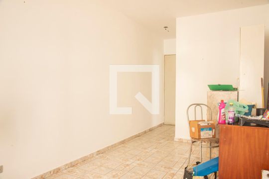Sala de apartamento para alugar com 2 quartos, 49m² em Chácara Inglesa, São Paulo