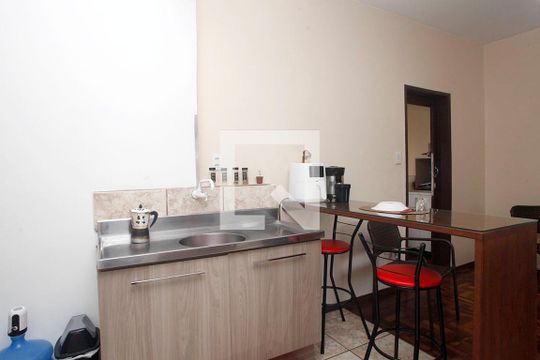 Cozinha de apartamento à venda com 1 quarto, 54m² em Centro Histórico, Porto Alegre