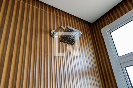 Banheiro de apartamento para alugar com 2 quartos, 49m² em Vila Yolanda, Osasco