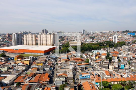 Vista da Sacada de apartamento para alugar com 2 quartos, 49m² em Vila Yolanda, Osasco