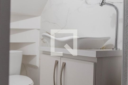 Lavabo de casa à venda com 5 quartos, 250m² em Parque Continental Ii, Guarulhos