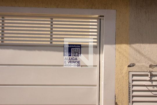 Placa de casa de condomínio à venda com 2 quartos, 90m² em Parque dos Bancarios, São Paulo