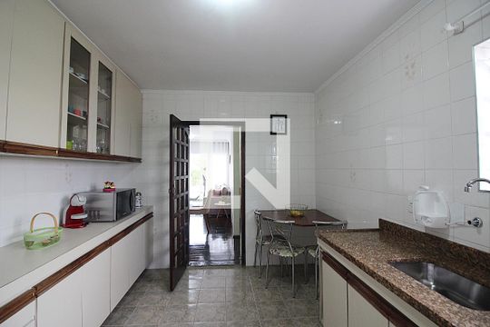 Cozinha de apartamento à venda com 2 quartos, 76m² em Vila Euro, São Bernardo do Campo