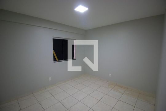 Sala de apartamento para alugar com 1 quarto, 30m² em Colônia Agrícola Samambaia, Brasília