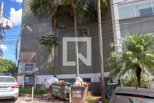 Fachada de apartamento para alugar com 1 quarto, 30m² em Colônia Agrícola Samambaia, Brasília