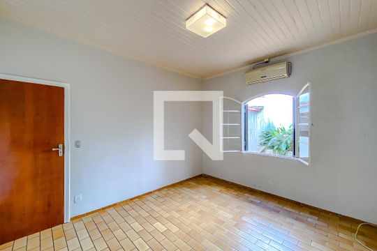 Quarto 1 de casa à venda com 3 quartos, 200m² em Tatuapé, São Paulo