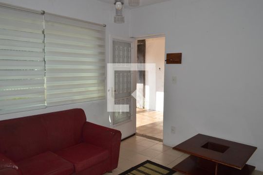 Sala de casa para alugar com 4 quartos, 300m² em Cursino, São Paulo