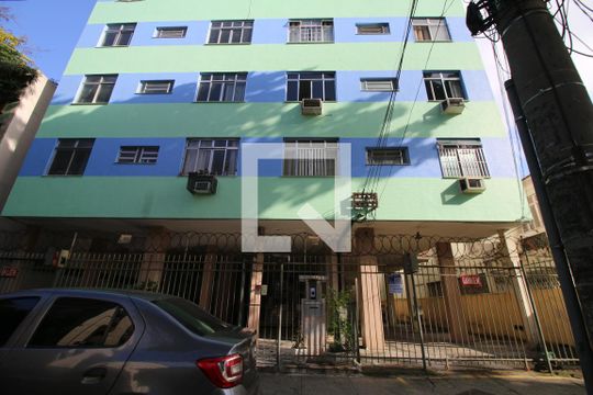 Fachada do Prédio de apartamento à venda com 2 quartos, 72m² em Penha, Rio de Janeiro