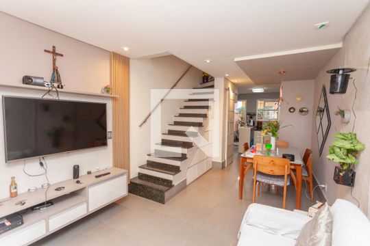 Sala de casa à venda com 1 quarto, 65m² em Jardim da Campina, São Paulo