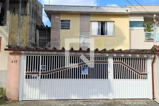 Fachada de casa à venda com 3 quartos, 110m² em Vila Alzira, Santo André