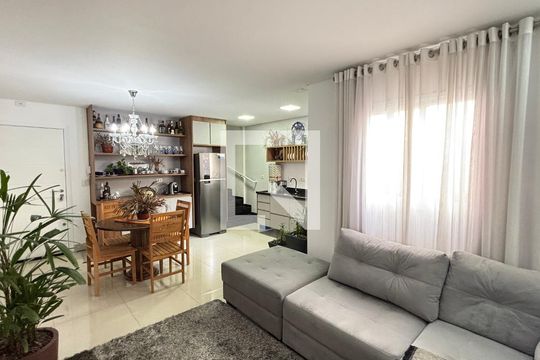 Sala de apartamento à venda com 2 quartos, 140m² em Vila Valparaíso, Santo André