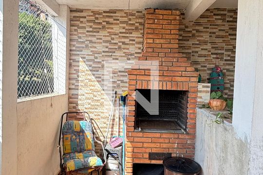 Casa 2 - Área de Serviço de casa para alugar com 2 quartos, 230m² em Jardim Marek, Santo André
