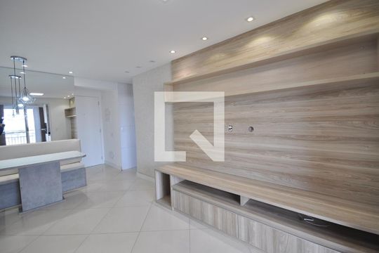 Sala de apartamento para alugar com 2 quartos, 60m² em Vila Gustavo, São Paulo