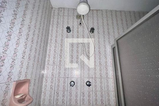 Banheiro de apartamento para alugar com 3 quartos, 130m² em Jardins, São Paulo