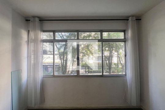 Sala de apartamento à venda com 3 quartos, 130m² em Jardins, São Paulo