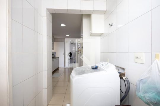 Área de Serviço de apartamento para alugar com 3 quartos, 122m² em Grajaú, Rio de Janeiro