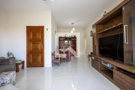 Sala de apartamento para alugar com 3 quartos, 122m² em Grajaú, Rio de Janeiro