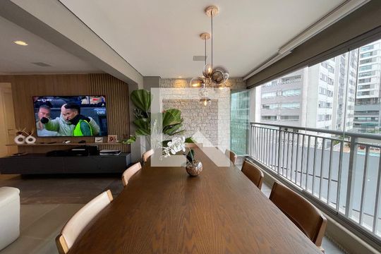 Sala de apartamento à venda com 3 quartos, 154m² em Butantã, São Paulo