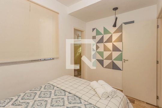 Quarto de apartamento à venda com 2 quartos, 59m² em Vila Brasílio Machado, São Paulo