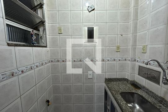 Cozinha de apartamento para alugar com 1 quarto, 40m² em Méier, Rio de Janeiro