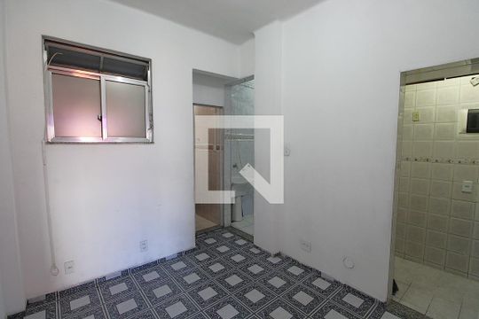 Sala de apartamento para alugar com 1 quarto, 40m² em Méier, Rio de Janeiro