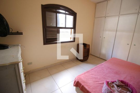 Suíte 2 de casa à venda com 3 quartos, 180m² em Vila Yara, Osasco
