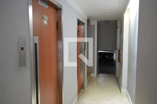 Elevadores de apartamento à venda com 1 quarto, 57m² em Vila Mariana, São Paulo