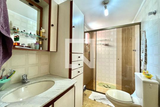 Banheiro  de apartamento à venda com 2 quartos, 70m² em Jardim Oriental, São Paulo