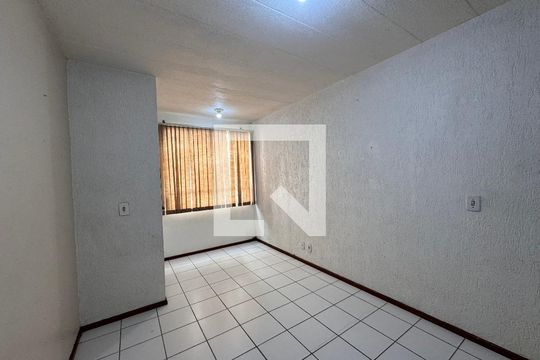 Sala de apartamento à venda com 2 quartos, 102m² em Pinheiro, São Leopoldo