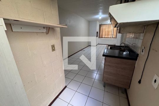 Cozinha de apartamento à venda com 2 quartos, 102m² em Pinheiro, São Leopoldo