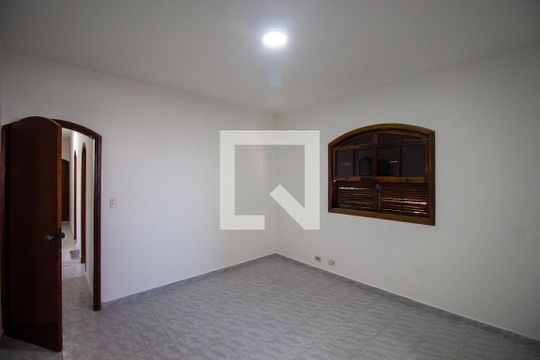 Quarto 4 de casa para alugar com 4 quartos, 150m² em Itaim Paulista, São Paulo