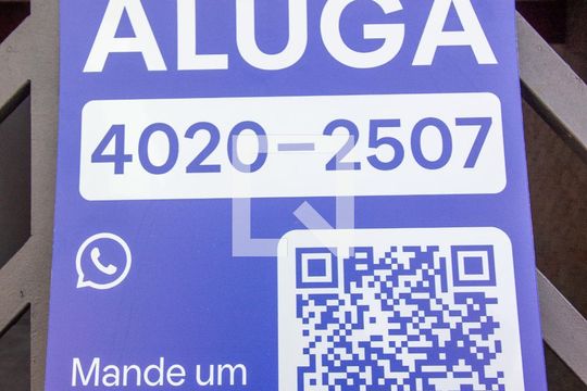 Placa de casa para alugar com 4 quartos, 150m² em Itaim Paulista, São Paulo
