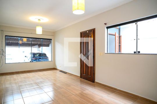 Sala de casa para alugar com 4 quartos, 220m² em Vila das Merces, São Paulo