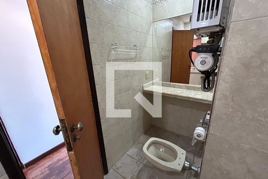 Banheiro de apartamento à venda com 3 quartos, 80m² em Méier, Rio de Janeiro
