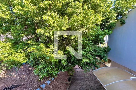 Vista Sacada Sala 2 de casa à venda com 3 quartos, 290m² em Jardim America, São Leopoldo