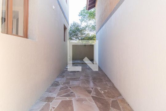 Área externa de casa de condomínio à venda com 2 quartos, 130m² em Ipanema, Porto Alegre